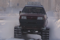 Dân tự chế ô tô thành xe tăng để vượt tuyết
