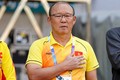Văn Toàn hỏi khó, thầy Park trả lời khiến cả đội Việt Nam xúc động