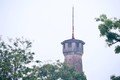 Ảnh: Hà Nội để cờ rủ 2 ngày Quốc tang nguyên Chủ tịch nước Lê Đức Anh