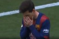 Khoảnh khắc "chân gỗ" khó tin của siêu sao Lionel Messi