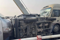 Tai nạn liên hoàn giữa 6 ô tô trên cầu Chương Dương
