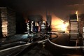Hà Nội: Cháy lớn tại xưởng sản xuất gỗ đang bị đình chỉ hoạt động