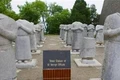 Bí ẩn 61 bức tượng đá không đầu trước lăng mộ Võ Tắc Thiên 
