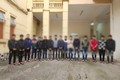 Bắt nhóm đối tượng mang hung khí, lạng lách, đánh võng trên đường