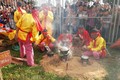 Ảnh: Kéo lửa, thổi cơm thi thu hút hàng nghìn du khách đến chùa Keo