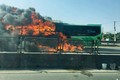 Thanh Hóa: Xe khách đang lưu thông bỗng bốc cháy dữ dội trên Quốc lộ 1A
