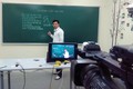 Dịch Covid-19: Học sinh lớp 9,12 tại Hà Nội bắt đầu học trên truyền hình
