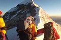 Trung Quốc mưu đồ gì khi coi Biển Đông, đỉnh Everest là “ao nhà”?