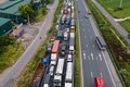 “Luồng xanh” giao thông ở Hà Nội: Ưu tiên phương tiện chở hàng và công nhân