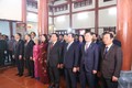 Quyền Chủ tịch nước dâng hương tưởng nhớ cố Phó Chủ tịch nước Nguyễn Lương Bằng 
