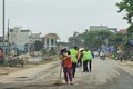 Hải Dương: San lấp dự án khu dân cư, xe tải “oanh tạc” đường 392B