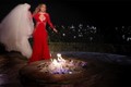 Mariah Carey đốt váy cưới vì bị hôn phu huỷ hôn