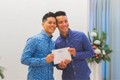 John Huy Trần và bạn trai đăng ký kết hôn tại Canada