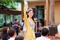 Hoa hậu Lương Thùy Linh diện áo dài về Cao Bằng sau đăng quang