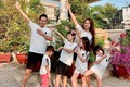 Vợ chồng Lý Hải - Minh Hà đưa 4 con cực yêu về quê ngày giáp Tết