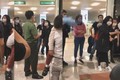 Đàm Vĩnh Hưng chỉ trích nữ khách làm loạn ở sân bay vụ cách ly