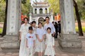 Gia đình Lý Hải du lịch Hà Nội, trải nghiệm “chảo lửa” mùa hè