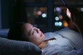 Bác sĩ khuyên 5 việc không nên làm trước khi ngủ, tránh bệnh tật