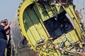 Một nhóm chuyên gia quốc tế phải rời hiện trường MH17