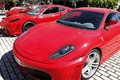 Làm “nhái” siêu xe Ferrari, giá bằng 1/5 xe xịn