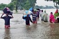 Hình ảnh lũ lụt càn quét khu vực Nam Á 