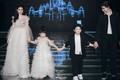 Tim – Trương Quỳnh Anh dắt tay con trai diễn thời trang