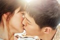 Tan chảy cảnh âu yếm của Song Hye Kyo - Song Joong Ki trong phim