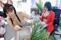 Đỏ mặt trước hot girl vô tư “thả rông” tạo dáng bên tủ lạnh