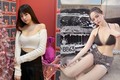 Ngượng chín mặt hot girl xinh đẹp diện áo tắm khi rửa xe