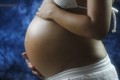Con dâu mang thai 6 tháng mẹ chồng bắt bỏ, lý do khó đỡ