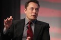 Elon Musk: "Con người sẽ bị đe dọa bởi vũ khí tự động"