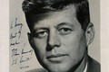 Bán đấu giá 100 kỷ vật của gia đình Tổng thống Kennedy 