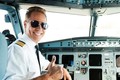 Giải mã lý do phi công phải đeo kính râm khi bay