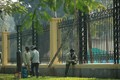 Hà Nội: Cận cảnh việc tháo dỡ hàng rào công viên Thống Nhất