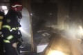 Hà Nội: Giải cứu 3 người mắc kẹt trong ngôi nhà bị cháy
