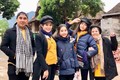 "MC triệu đô” Quyền Linh đăng ảnh du lịch khoe con gái chân dài