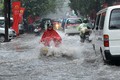 Hà Nội đang mưa lớn, có thể ngập lụt nhiều nơi