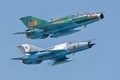 Ảnh: Tiêm kích MiG-21 “song kiếm hợp bích” cùng F-15C Mỹ