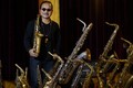 Video: Bộ sưu tập kèn saxophone tiền tỷ của Trần Mạnh Tuấn