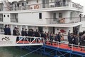 Ảnh: Du thuyền đưa đoàn lãnh đạo cấp cao Triều Tiên tham quan Vịnh Hạ Long