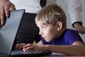 Cách tìm ra trẻ đăng gì trên Facebook, an toàn hay không?