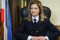 Nữ Công tố viên Crimea xinh đẹp được phong tướng 