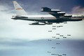 Mỹ bắt đầu dùng “pháo đài bay” B-52 ném bom IS