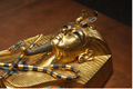 Mở mộ vua Ai Cập Tutankhamun, chuyên gia choáng váng thấy thứ này