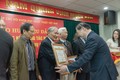 71 đảng viên được Đảng ủy Liên hiệp Hội Việt Nam trao huy hiệu Đảng