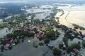 Ngập lụt ở Chương Mỹ: Ám ảnh nước gần chạm nóc nhà dân