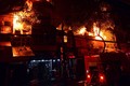 Thiệt hại khủng khiếp vụ cháy nhà trên đường Đê La Thành