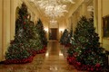 Khám phá nội thất đẹp trong Nhà Trắng được trang hoàng đón Giáng Sinh