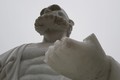 Ảnh: Hàng chục pho tượng trong chùa Khánh Long bị đập phá