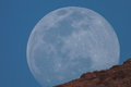 Việt Nam sắp đón “siêu trăng giun” khổng lồ, chỉ tròn sau ngày rằm